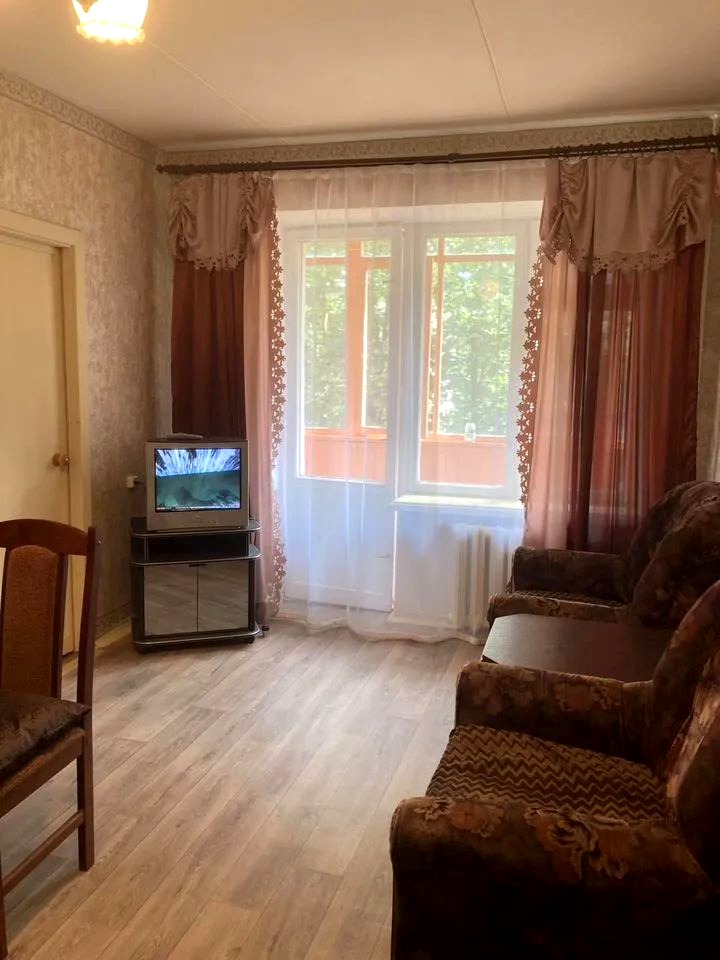 2-комнатная квартира в аренду, Москва, Весёлая ул. 33к4 — 55 000 ₽/мес