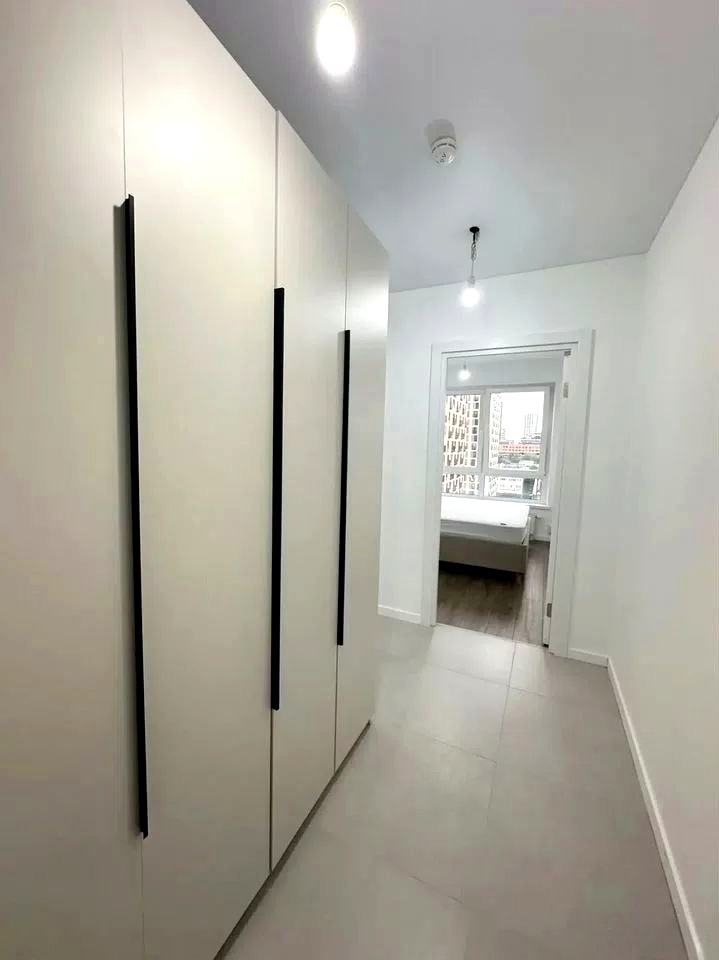 1-комнатная квартира в аренду, Москва, Красноказарменная ул. 15к4 — 90 000 ₽/мес
