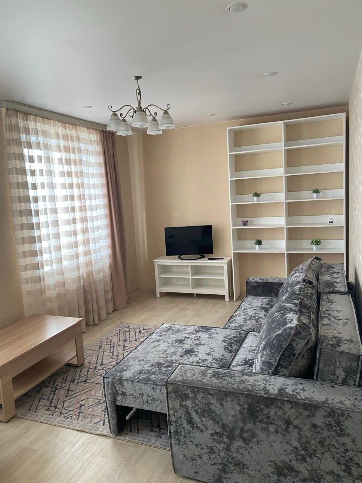 1-комнатная квартира в аренду, ул. Писарева, 125 — 35 000 ₽/мес