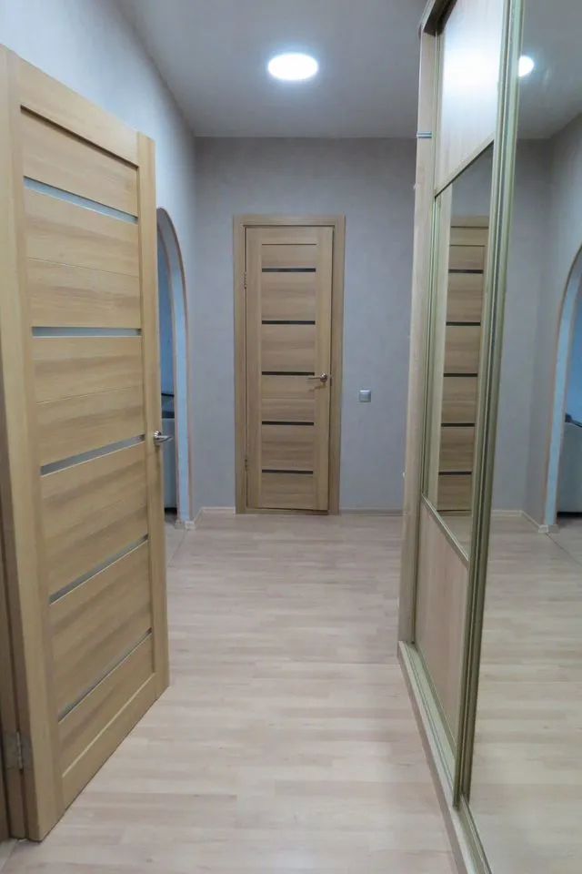 2-комнатная квартира в аренду, Новосибирская обл. Новосибирск, ул. Гоголя, 204/1 — 37 000…